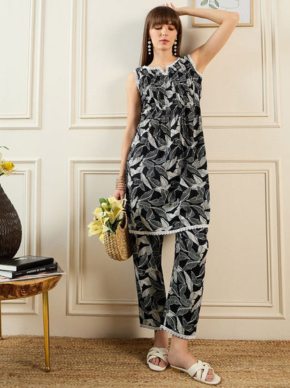 Women Floral Printed Regular Pure Cotton Kurta with Trousers