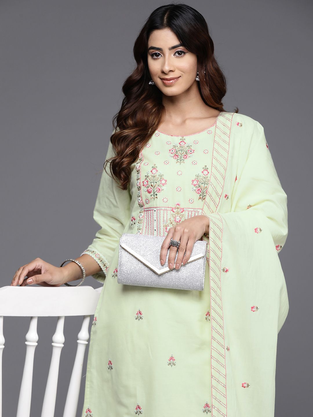 Dhiyona VA Women's Floral Embroidered Regular Thread Work Pure Cotton Kurta with Trousers & With Dupatta