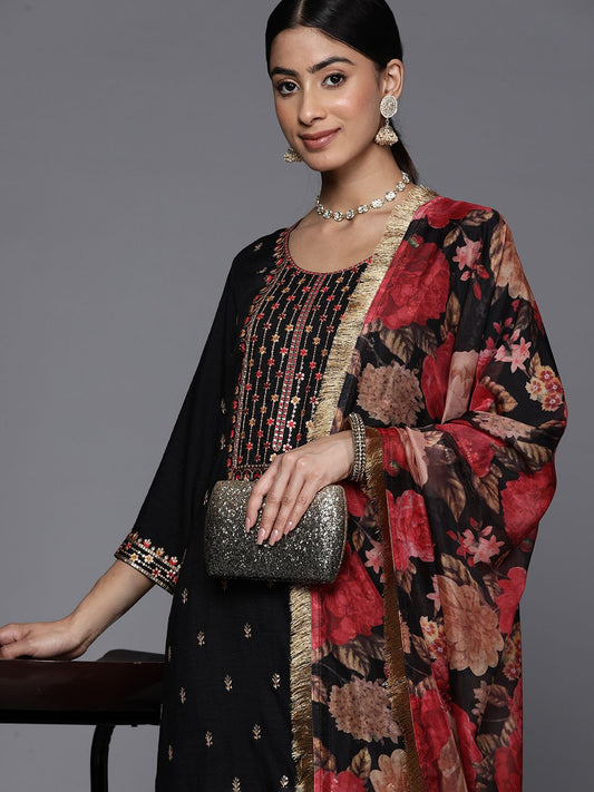 Dhiyona VA Women'sFloral Yoke Design Sequinned Kurta with Trousers & With Dupatta