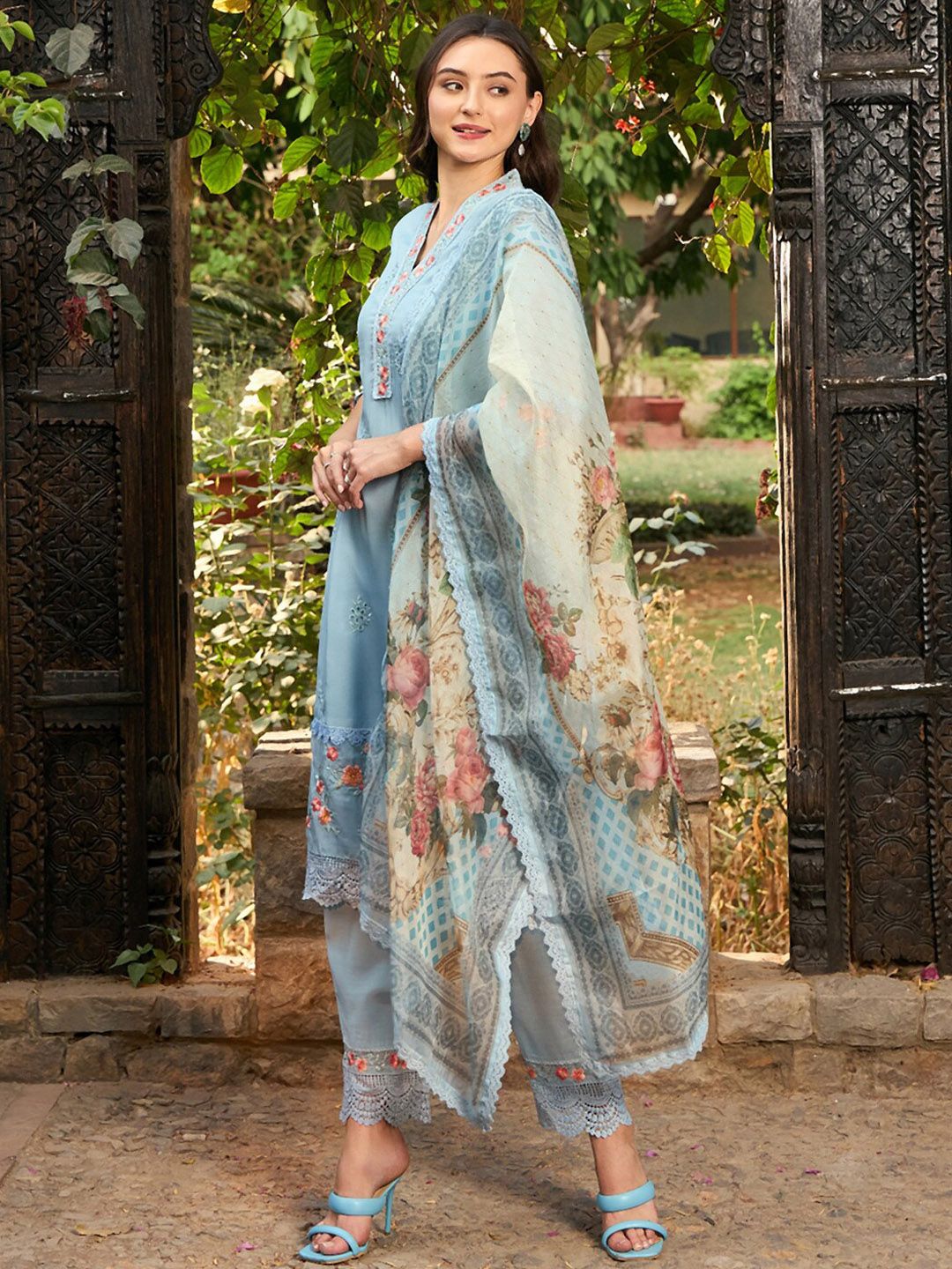 Blue Floral Embroidered Thread Work Straight Kurta With Trousers & Dupatta