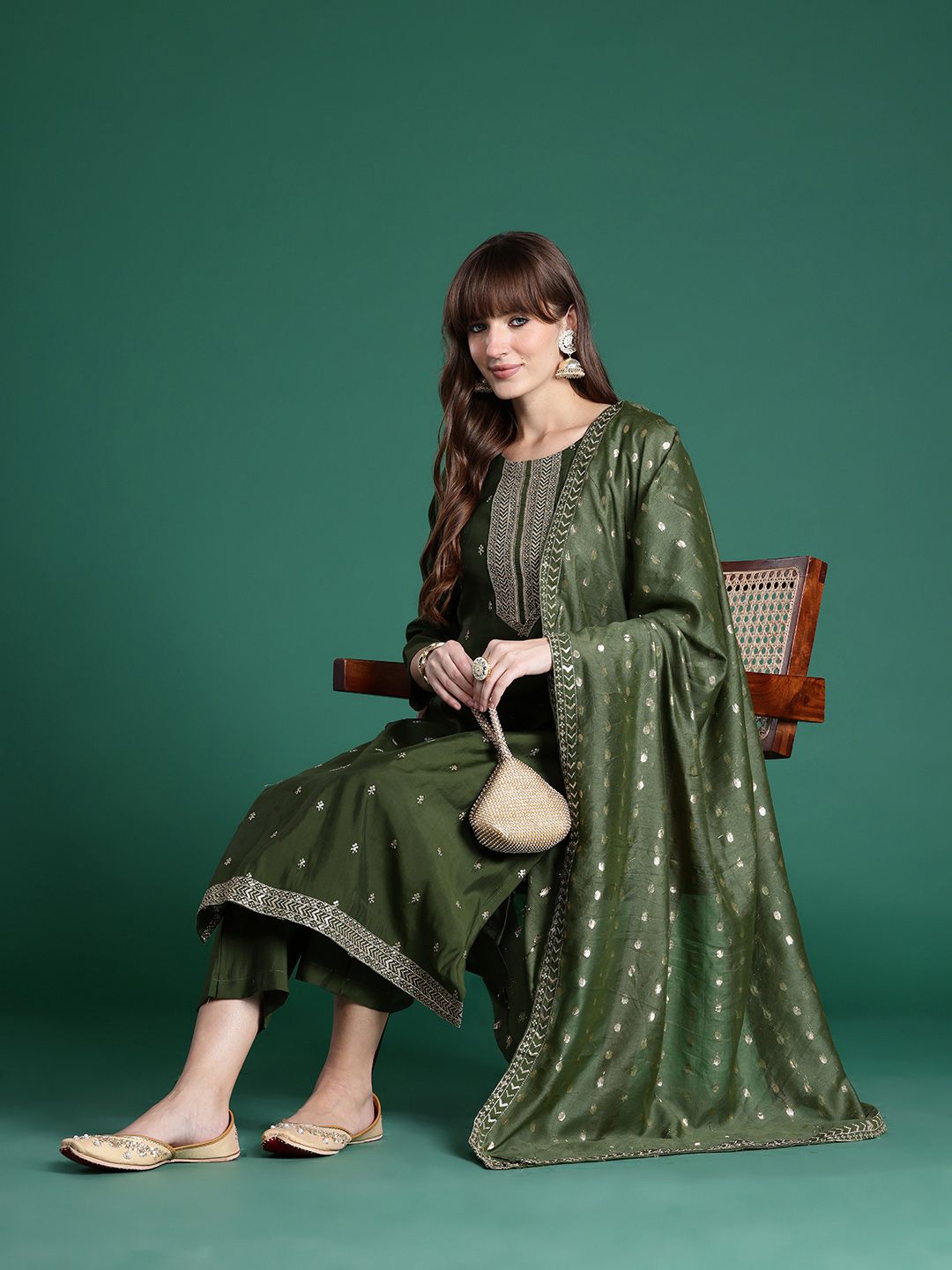 Dhiyona IE Ethnic Motifs Embroidered Sequinned Kurta with Trousers & Dupatta