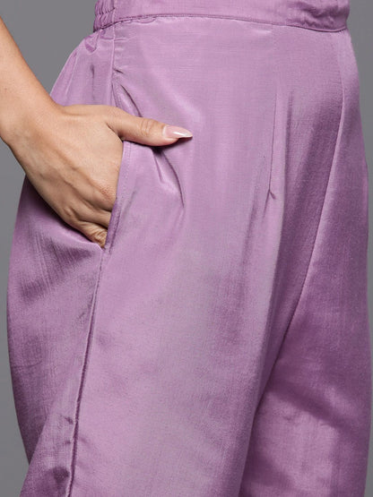 Dhiyona IE Floral Embroidered Regular Sequinned Kurta with Trousers & Dupatta