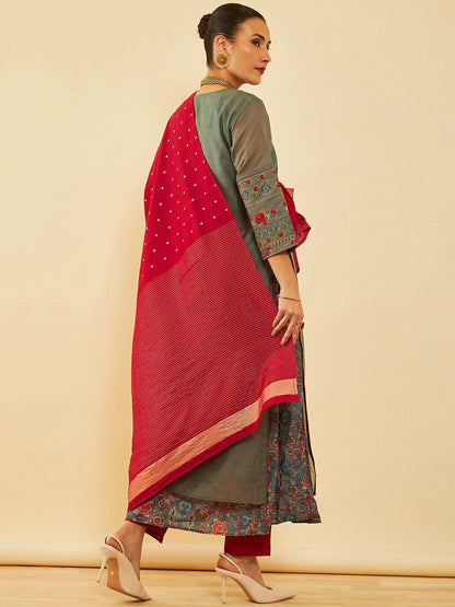 Dhiyona SO Women's Grey Floral Embroidered Layered Thread Work A-Line Kurta With Trousers & Dupatta