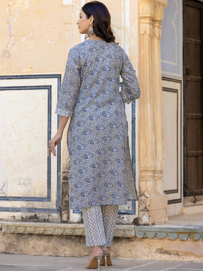 Dhiyona VA Women'sPaisley Printed Regular Thread Work Kurta with Trousers & With Dupatta