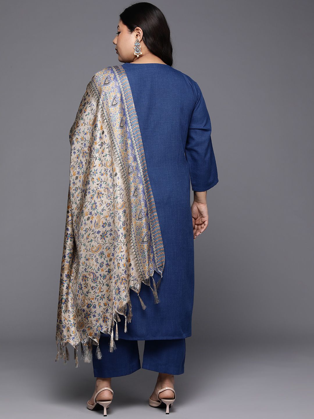 Dhiyona VA Women'sPlus Size Embroidered Thread Work Kurta with Trousers & Dupatta