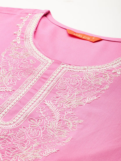 Dhiyona IE Women Floral Embroidered Thread Work Kurta