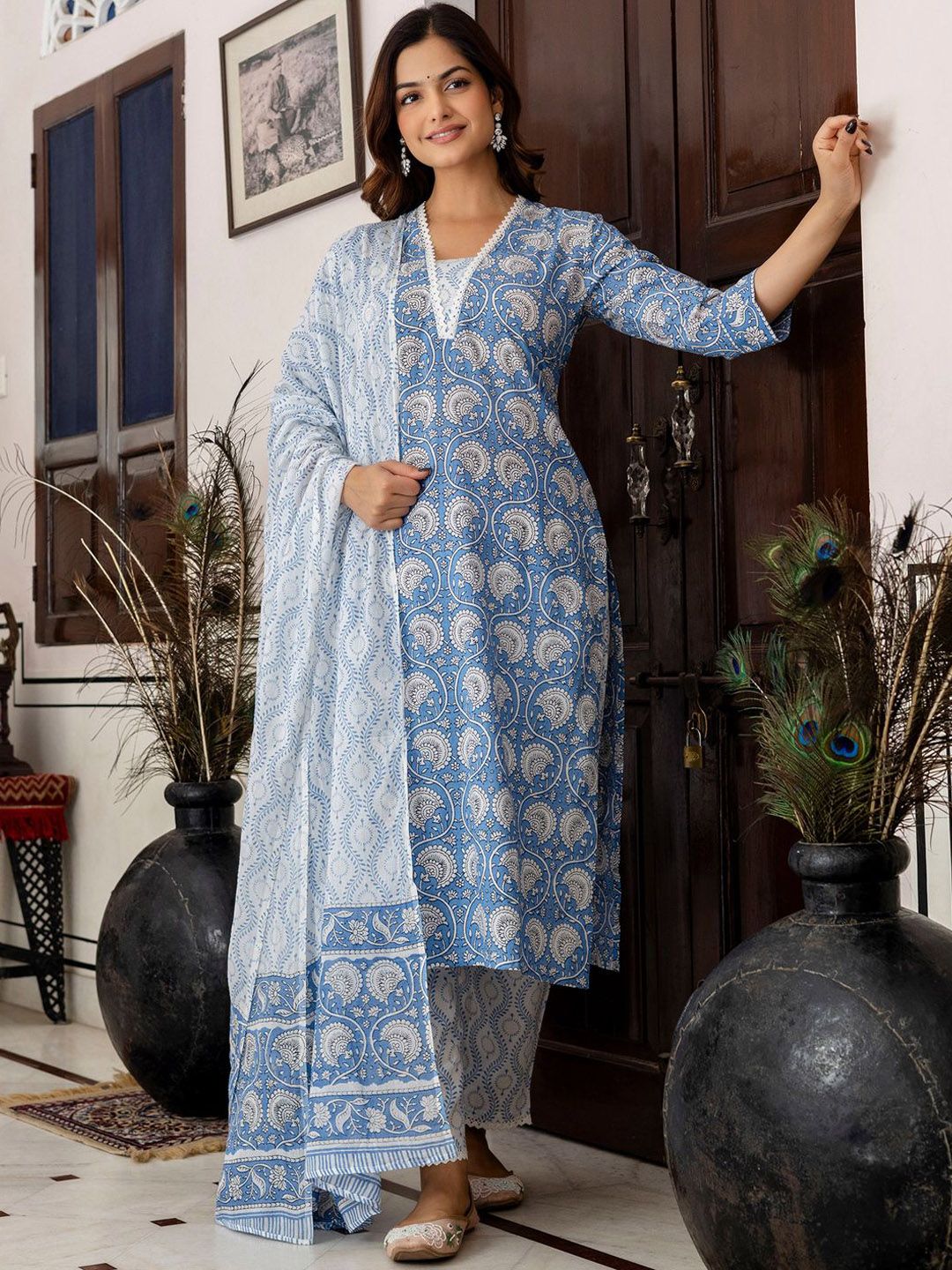 Dhiyona IE Floral Printed Pure Cotton Kurta With Trousers & Dupatta