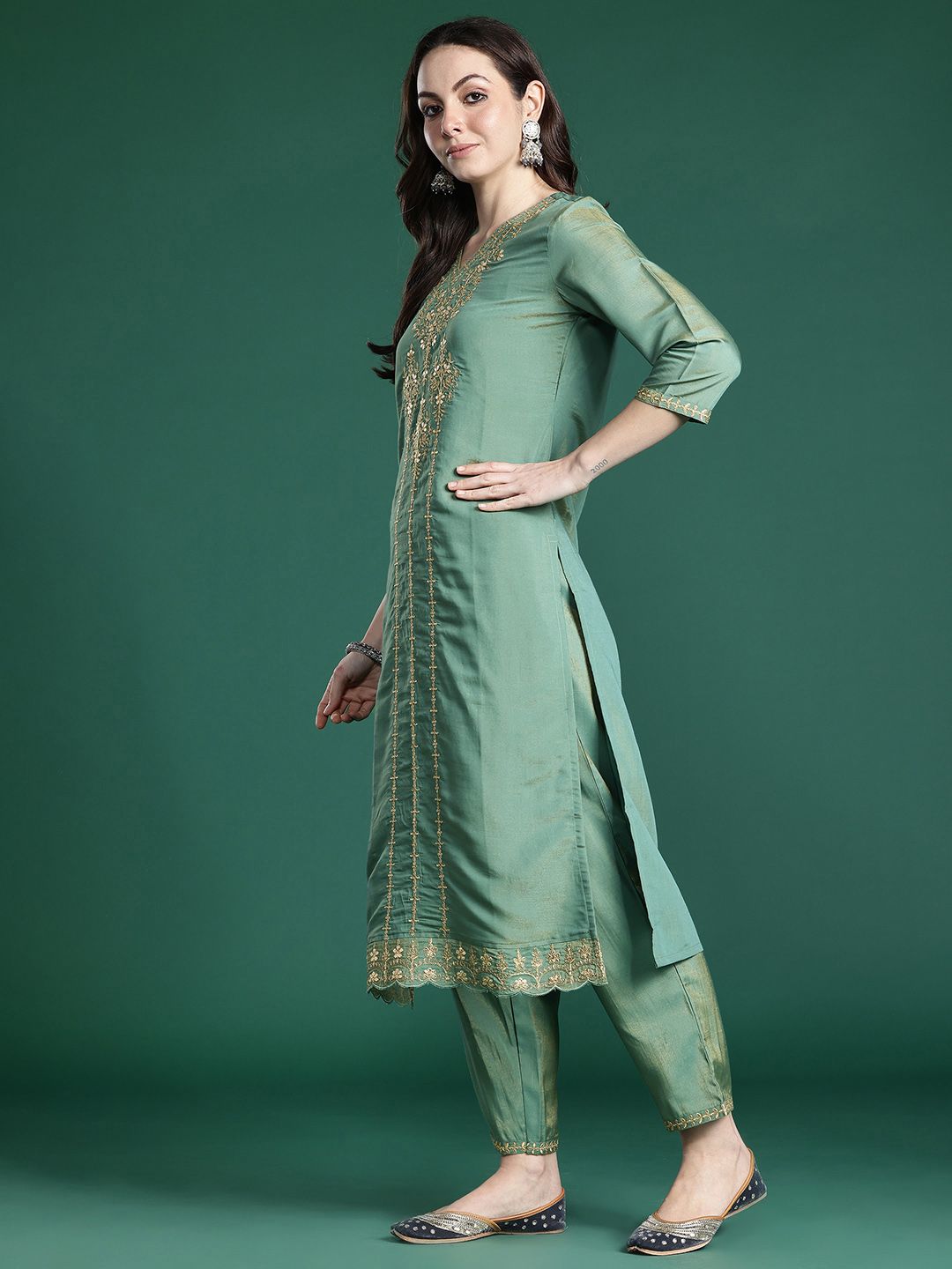 Dhiyona IE Ethnic Motifs Embroidered Gotta Patti Kurta with Trousers & Dupatta