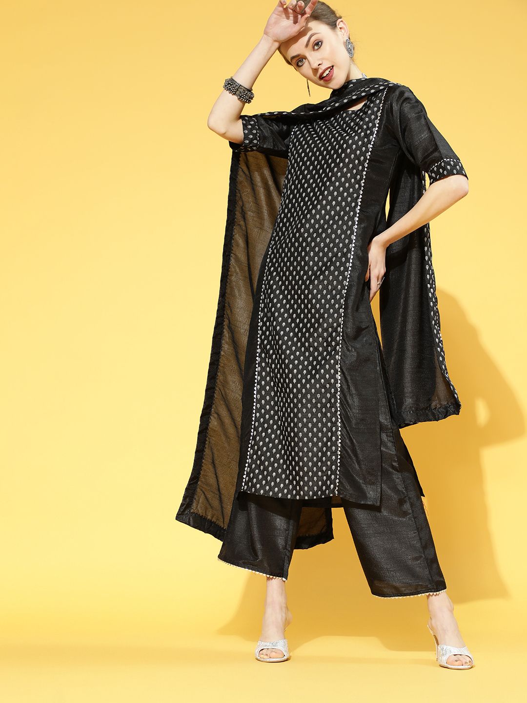 Dhiyona IE Floral Polyester Kurta Set