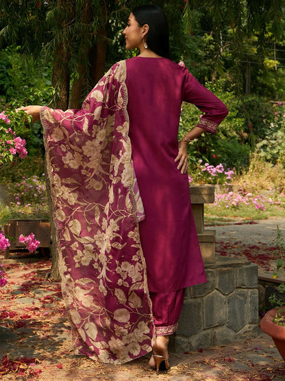 Ethnic Motifs Embroidered V-Neck Thread Work Straight Kurta with Salwar & Dupatta