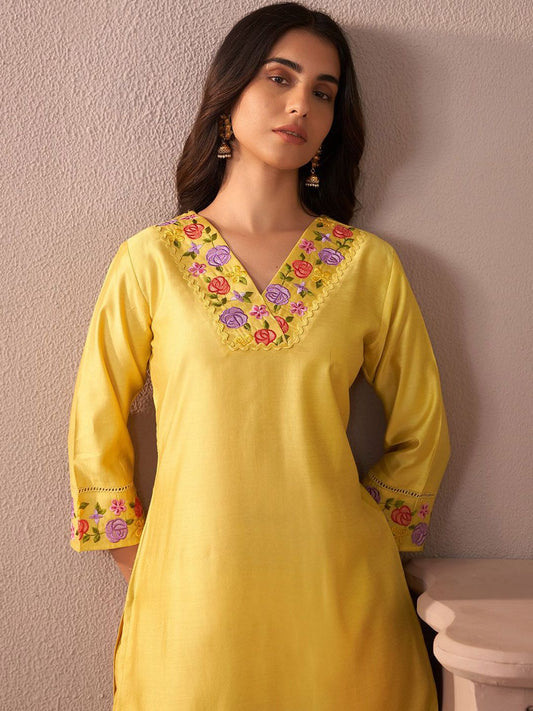 Dhiyona IE Floral Yoke Design V-Neck Thread Work Liva Straight Kurta With Trousers & Dupatta