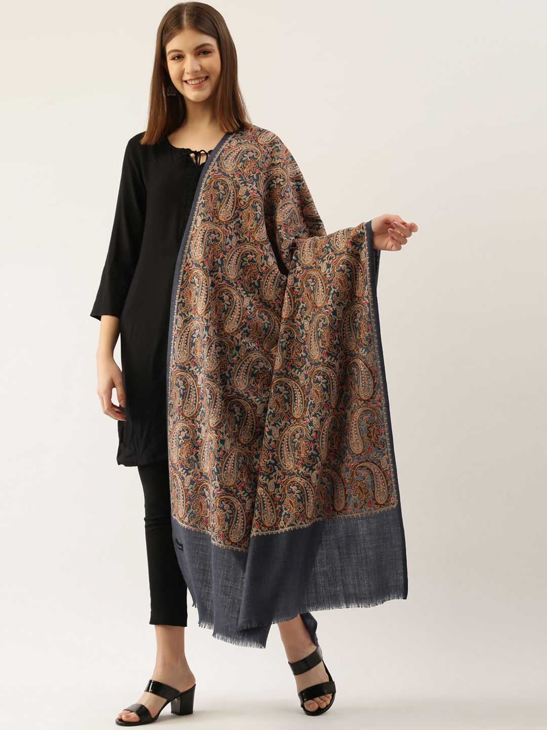 Dhiyona PA Women Navy Blue & Pink Embroidered Woolen Shawl