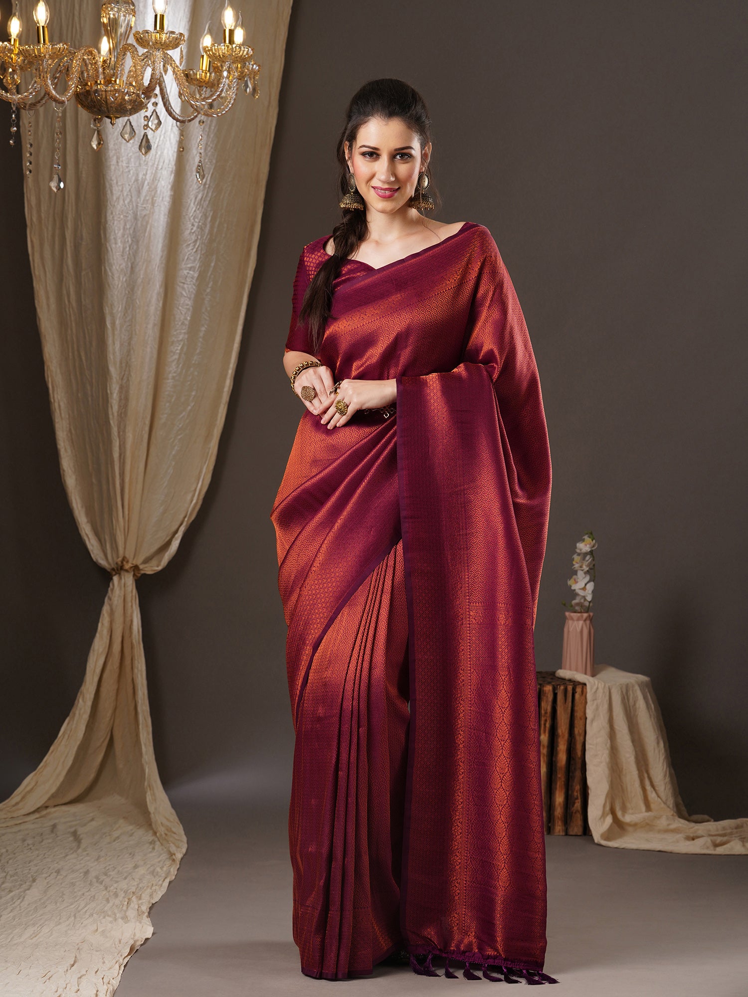 Women's Georgette Purple Woven Design Woven saree With Blouse Piece