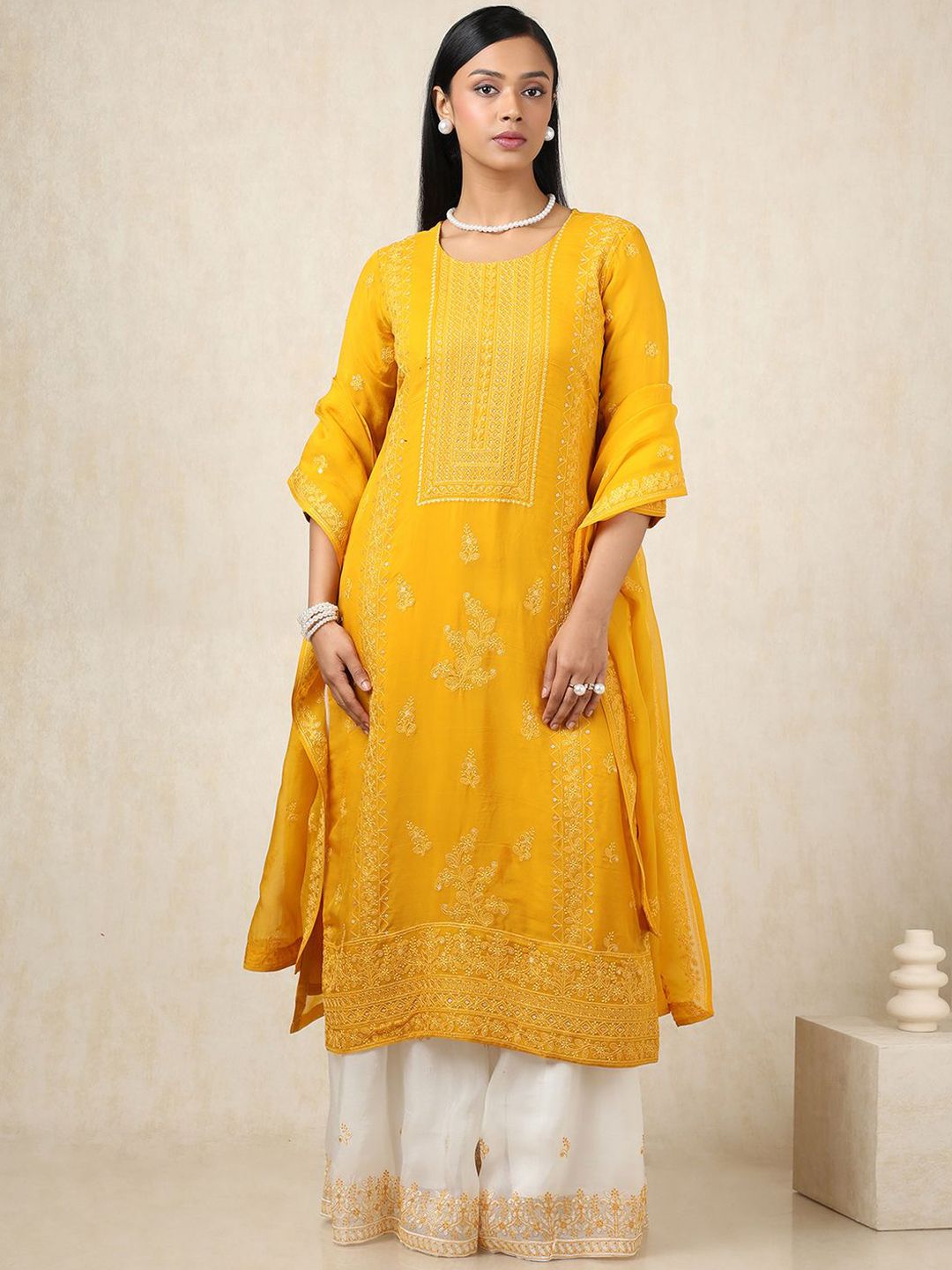 Dhiyona SO Women's Women Floral Embroidered Regular Sequinned Kurta with Palazzos & With Dupatta