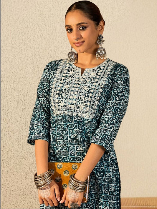 Women Ethnic Motifs Printed Regular Thread Work Pure Cotton Kurta with Trousers