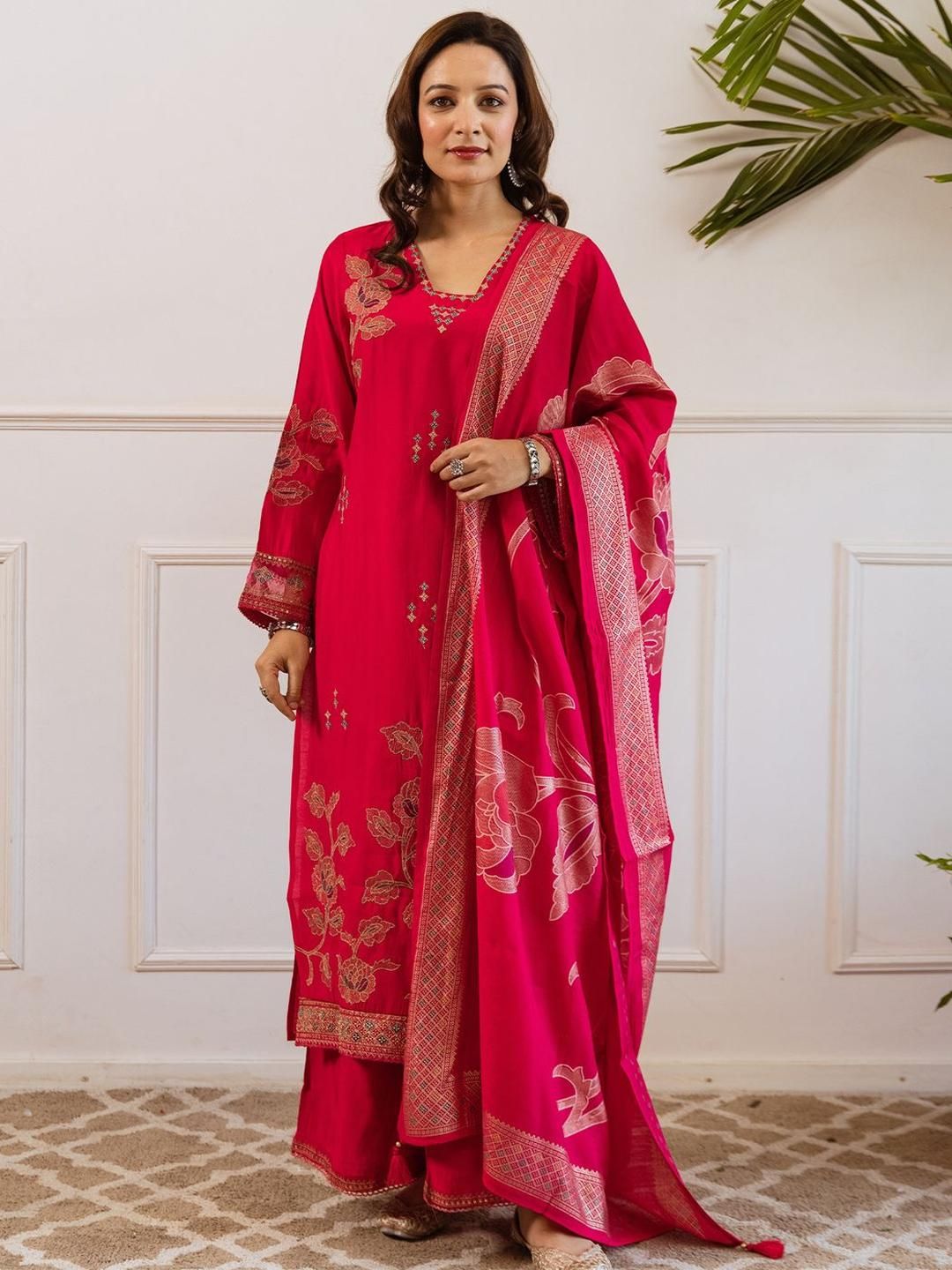 Dhiyona IE Women Floral Embroidered Kurta with Sharara & Dupatta