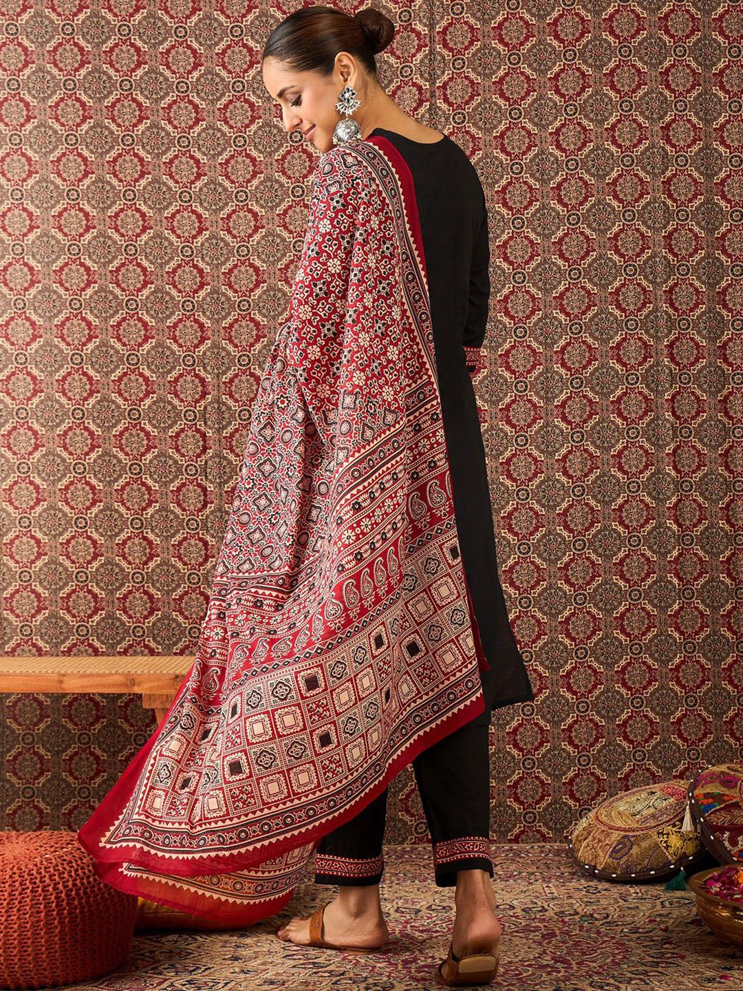 Women Ethnic Motifs Black Printed Pure Cotton Kurta with Trousers & Dupatta