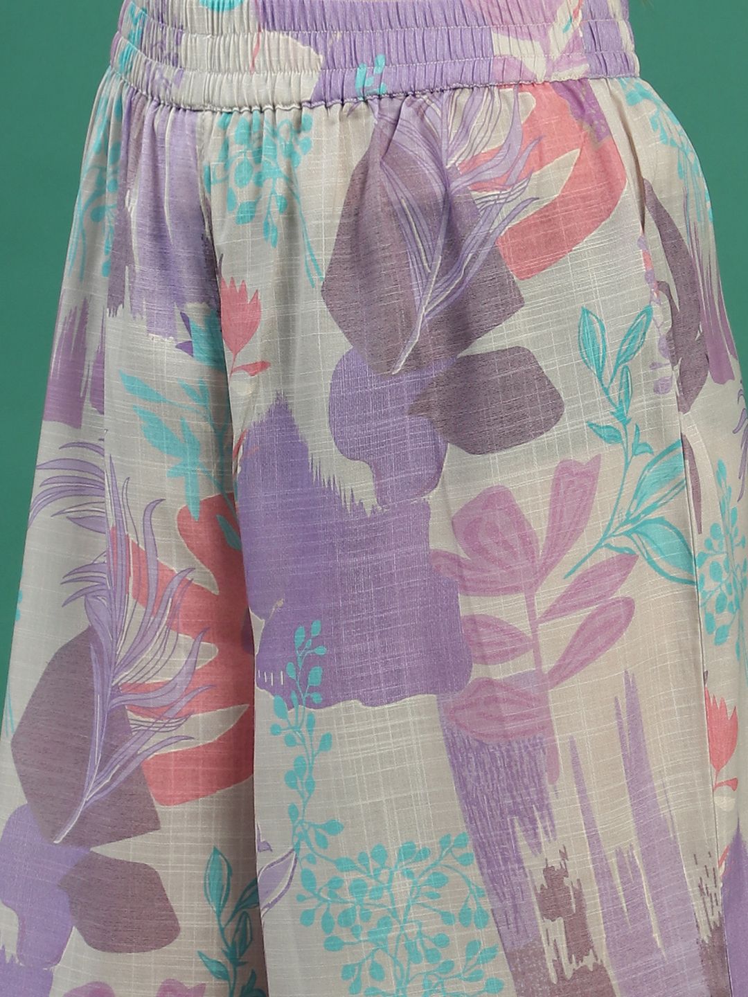 Dhiyona SN Women's Beige Floral Printed Mirror Work V-Neck Straight Kurta With Trousers