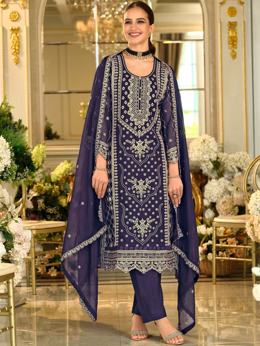 Women Ethnic Motifs Embroidered Regular Thread Work Kurta Set