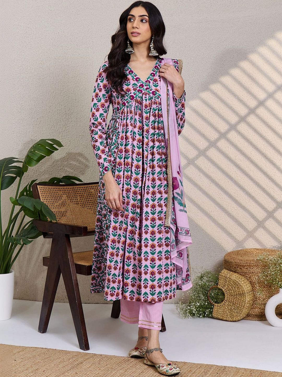 Women Floral Printed Panelled Pure Cotton Kurta with Trousers & With Dupatta