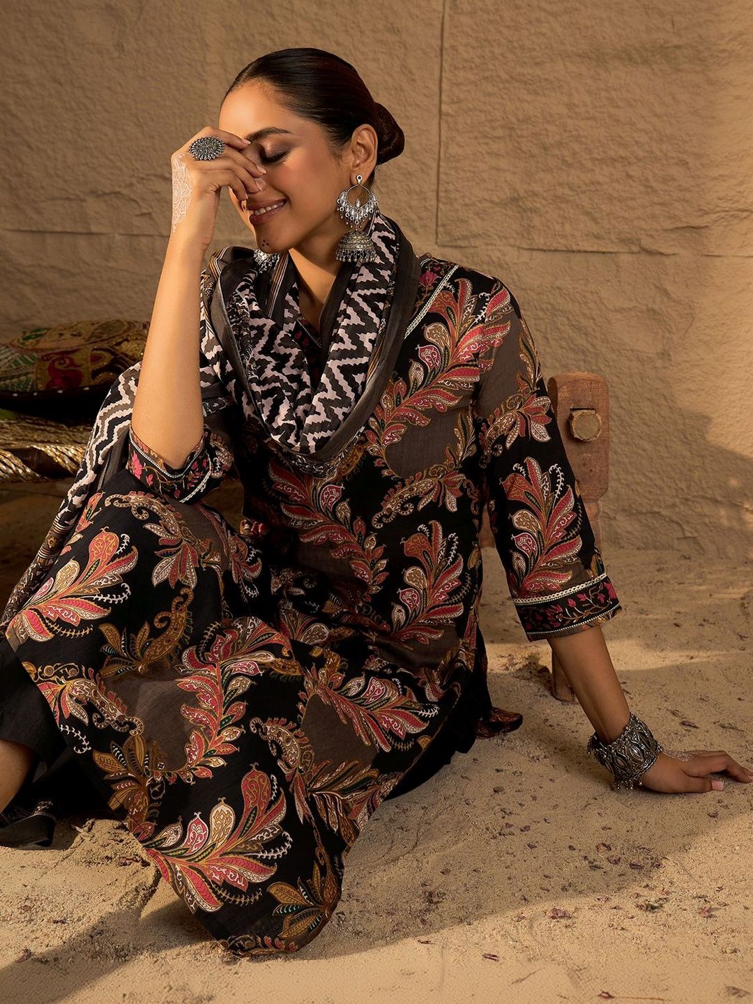 Women Ethnic Motifs Printed Regular Pure Cotton Kurta with Trousers & With Dupatta