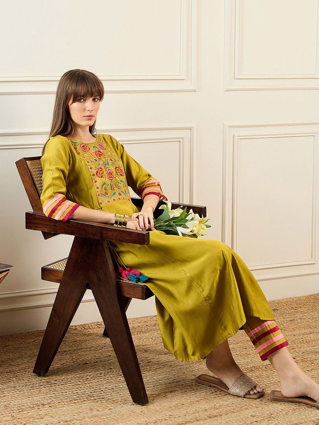 Floral Yoke Design Thread Work A-Line Liva Kurta With Trousers