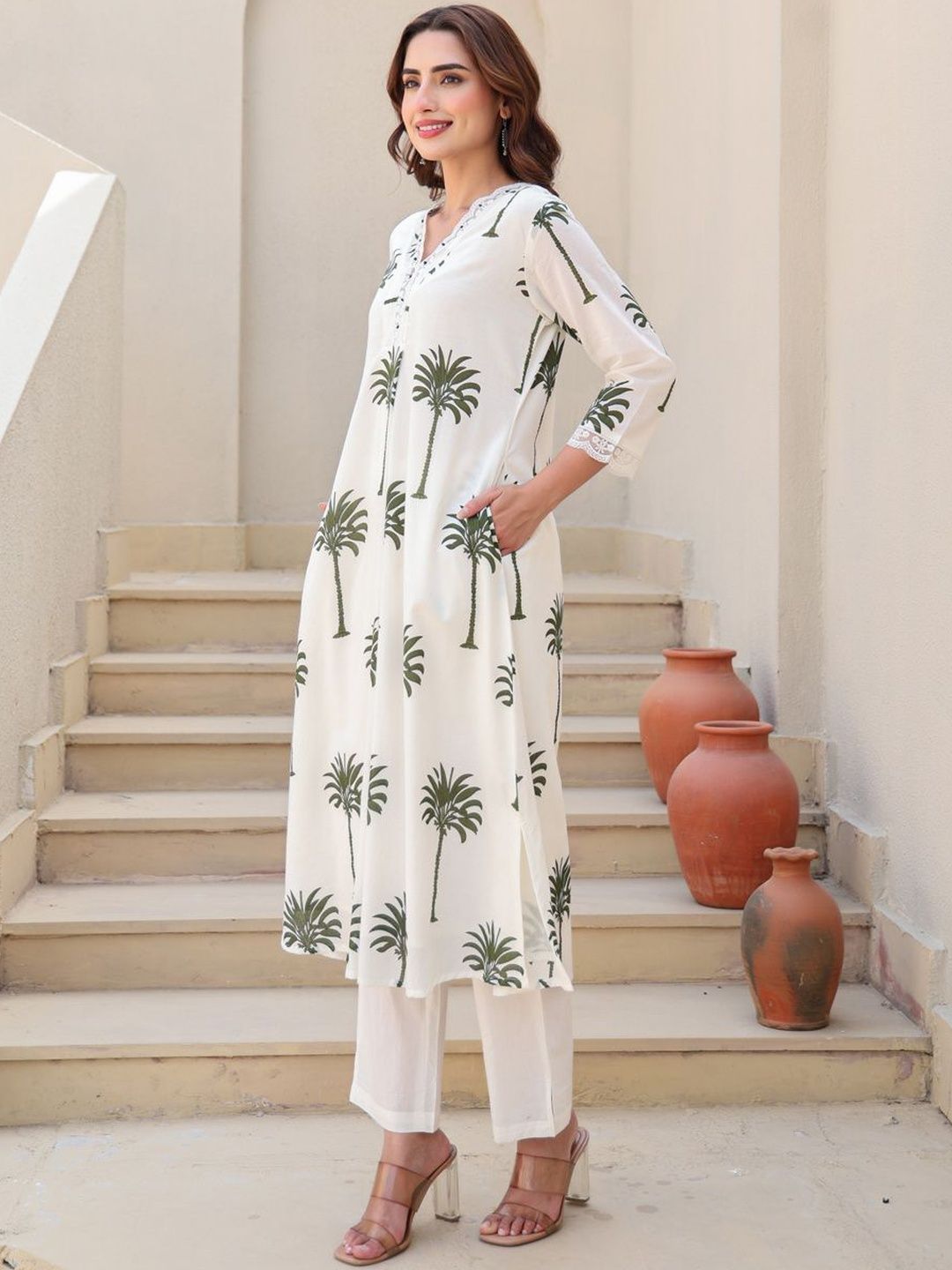 Women Ethnic Motifs Printed Regular Thread Work Pure Cotton Kurta with Trousers
