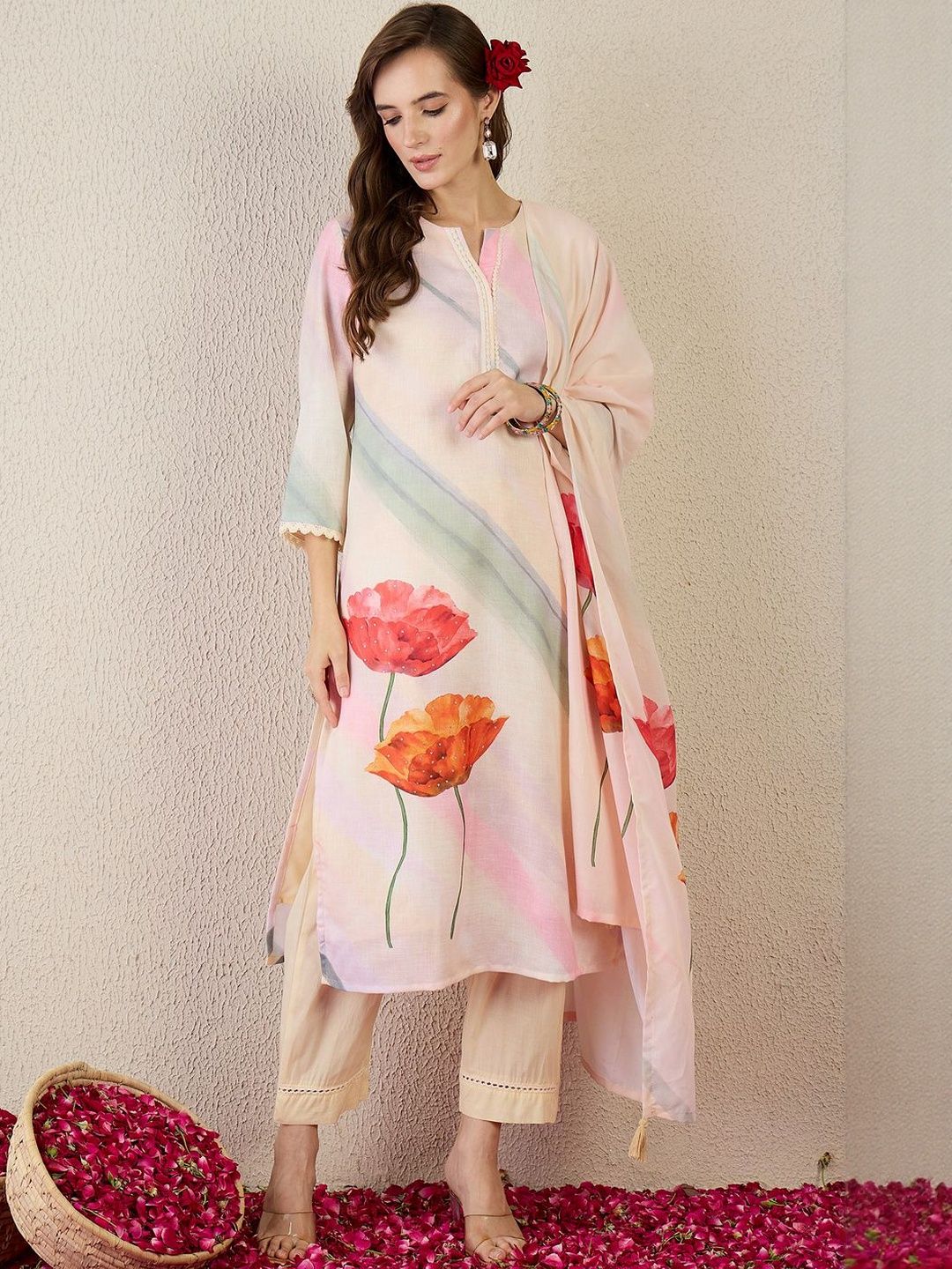 Women Floral Printed Linen Kurta with Trousers & Dupatta