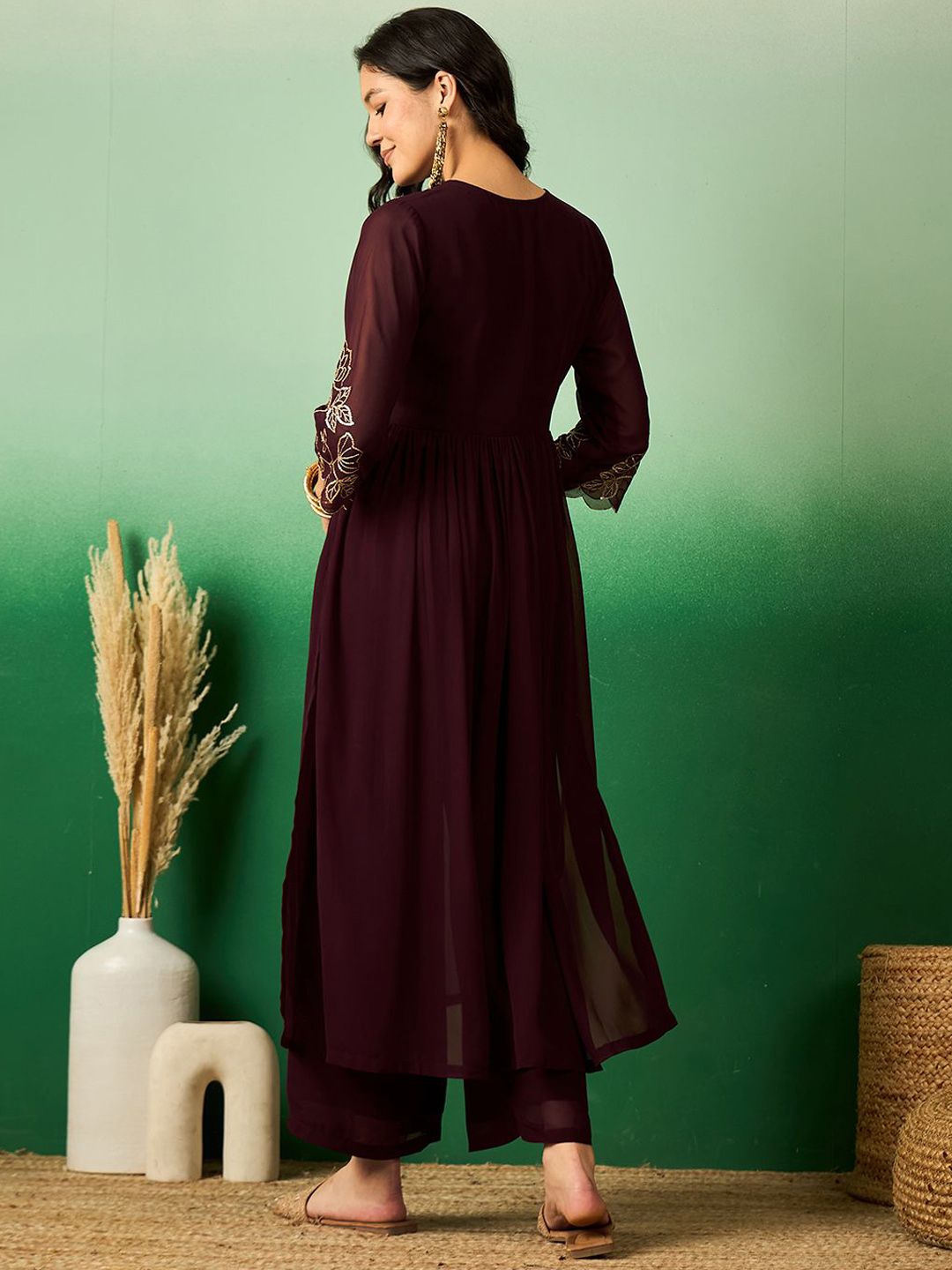 Dhiyona SN Women's Brown Floral Embroidered V-Neck A-Line Kurta With Palazzo Set