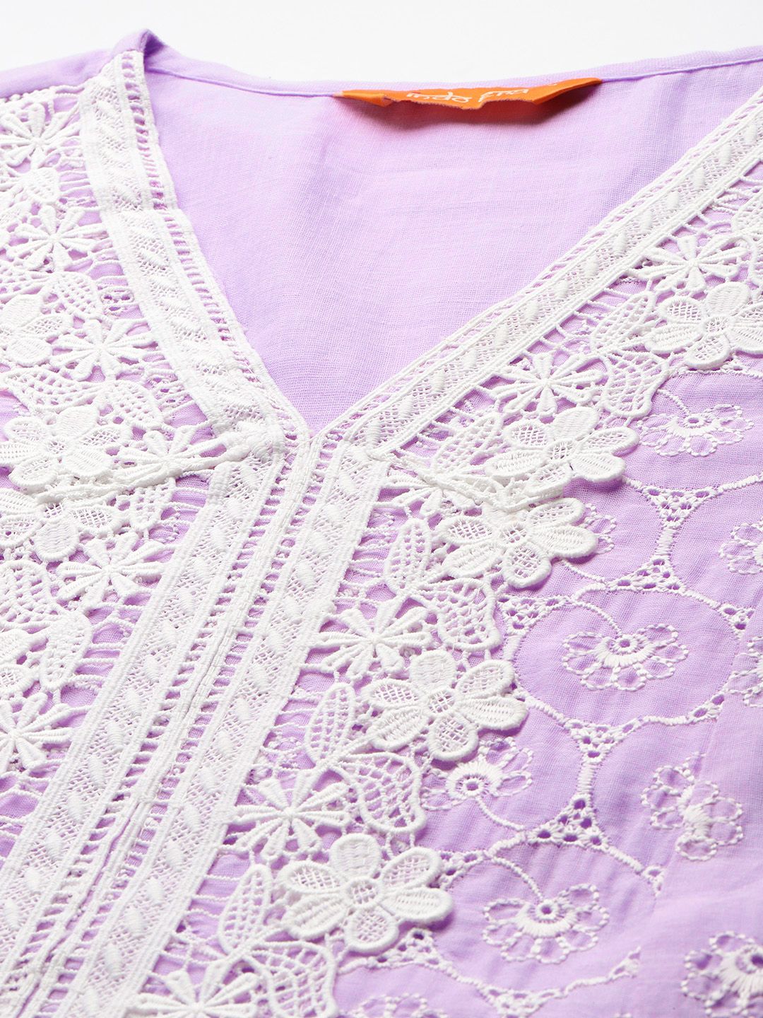 Floral Embroidered Thread Work Pure Cotton Kurta With Trousers & Dupatta