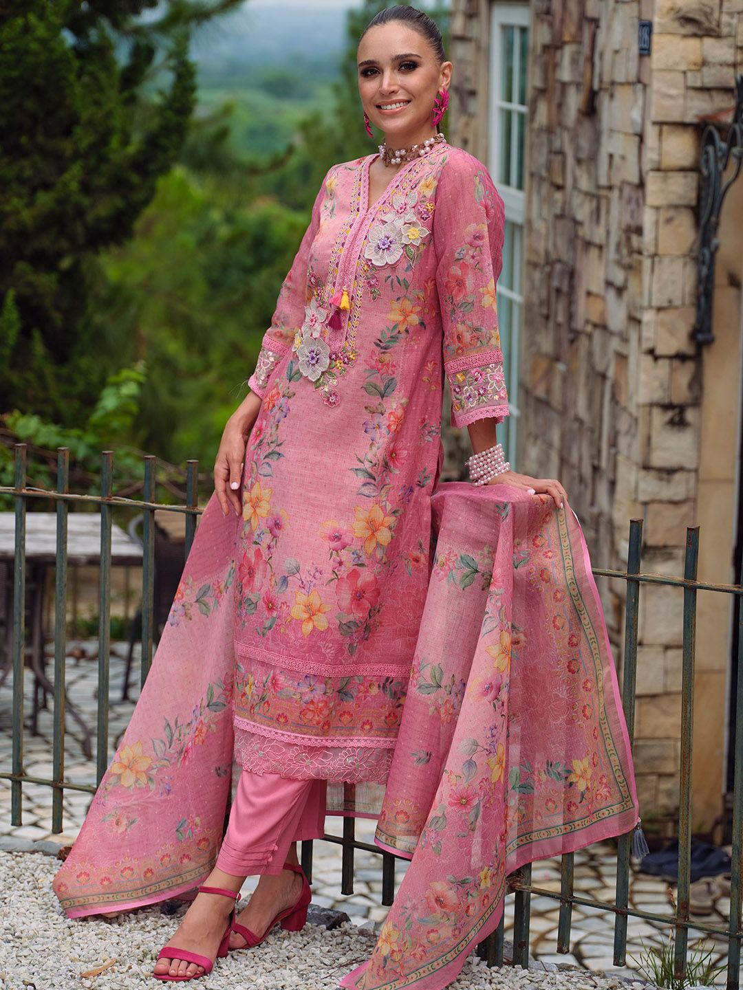 Women Floral Embroidered Beads and Stones Kurta with Trousers & With Dupatta