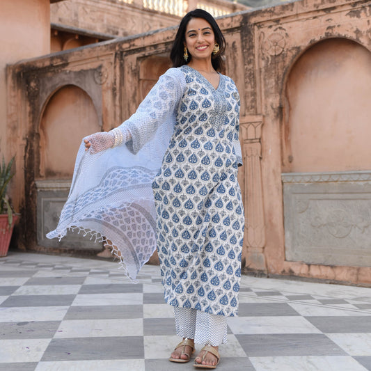 Women White Printed Viscose Rayon Kurta, Pant And Dupatta Set