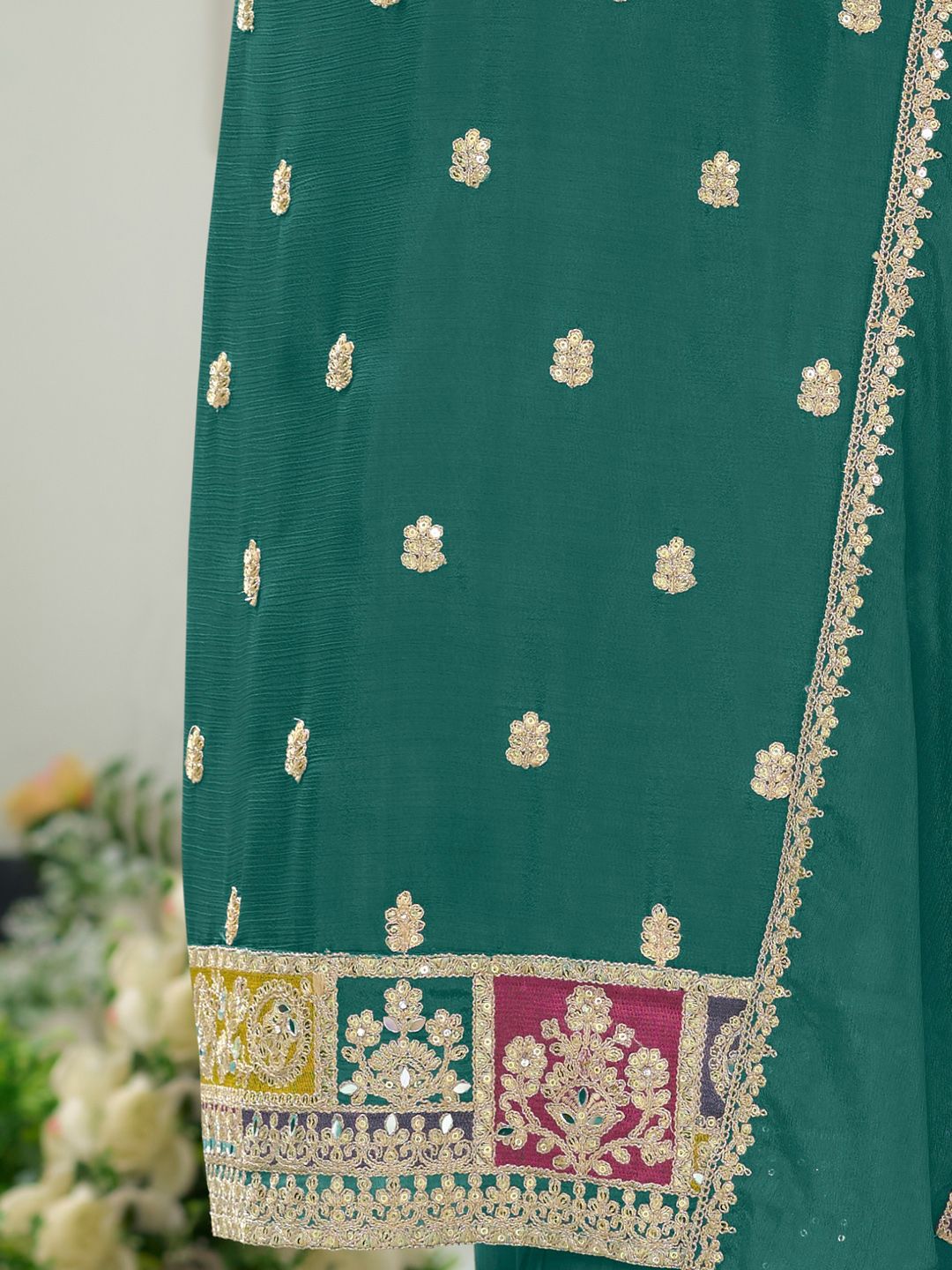Dhiyona IE Women Ethnic Motifs Embroidered Regular Mirror Work Kurta with Trousers & With Dupatta
