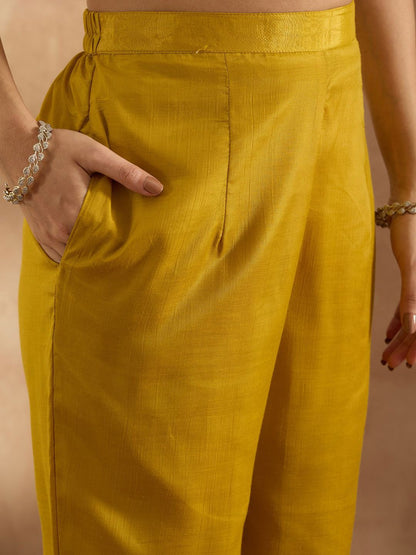 Dhiyona IE Women Ethnic Motifs Regular Thread Work Kurta with Trousers & Dupatta