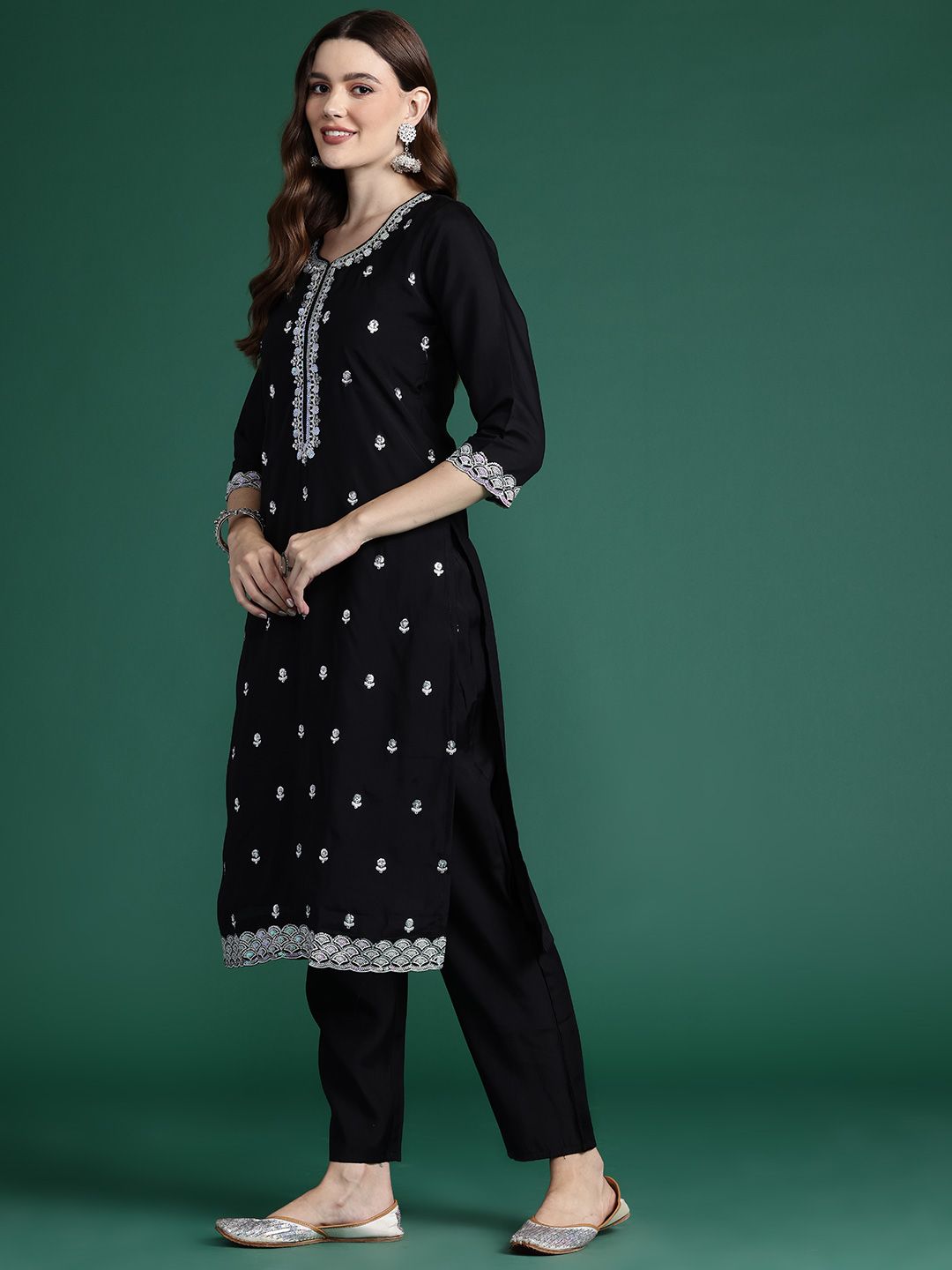 Ethnic Motifs Embroidered Sequinned Kurta with Trousers & With Dupatta