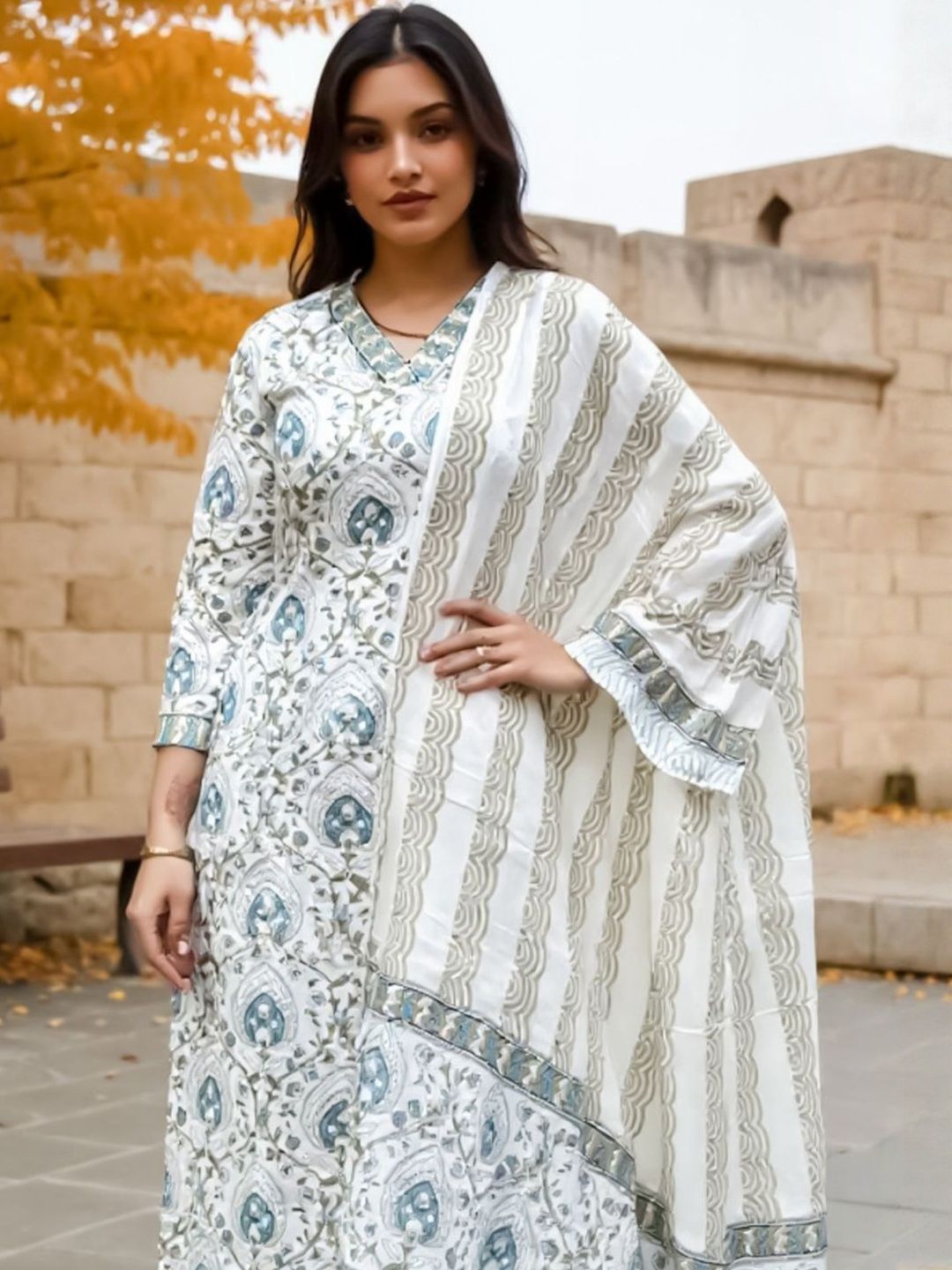 Women Ethnic Motifs Printed Cotton Kurta with Trousers & Dupatta