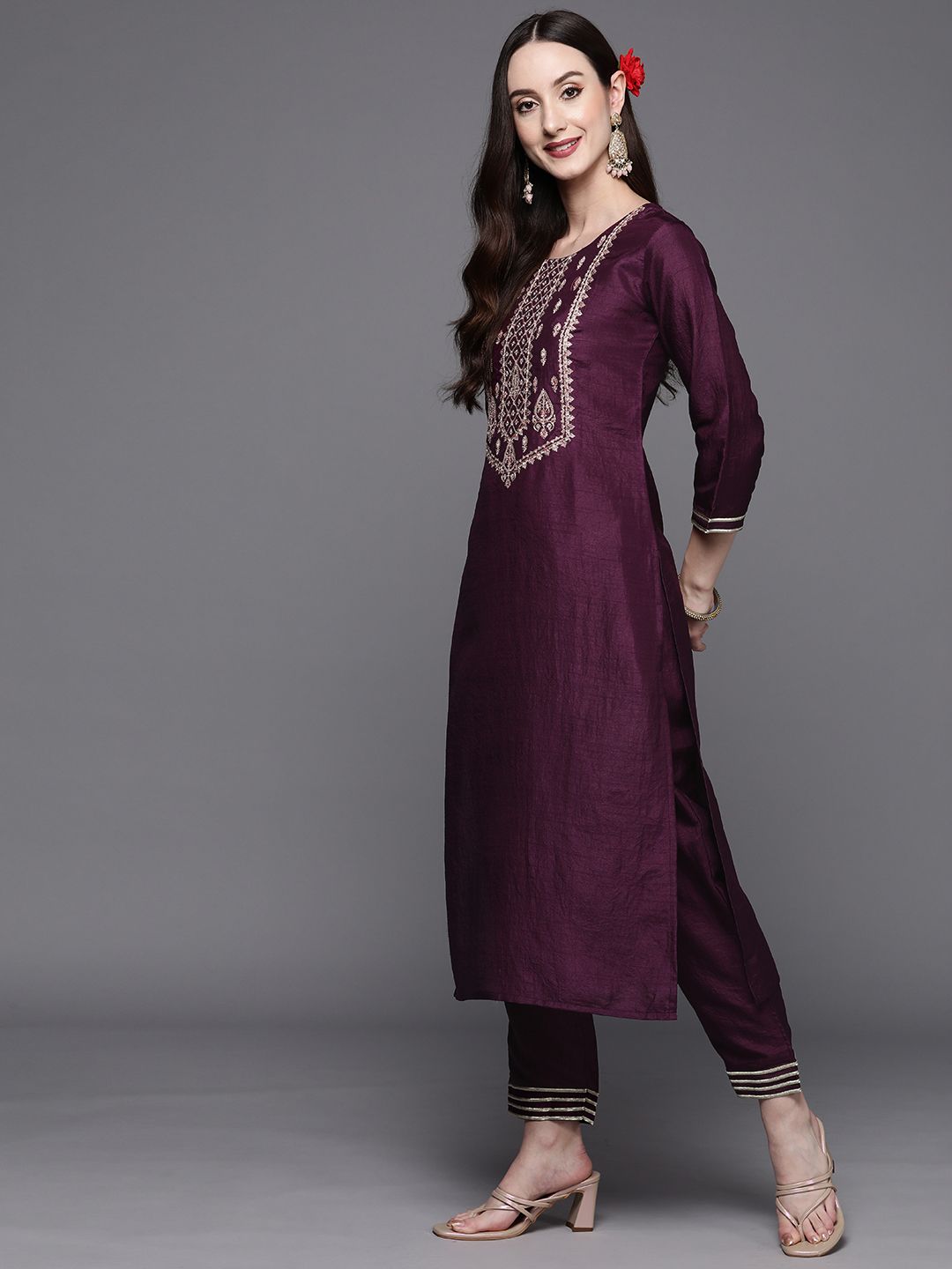 Dhiyona IE Women Purple Ethnic Motifs Yoke Design Thread Work Kurta with Trousers & Dupatta