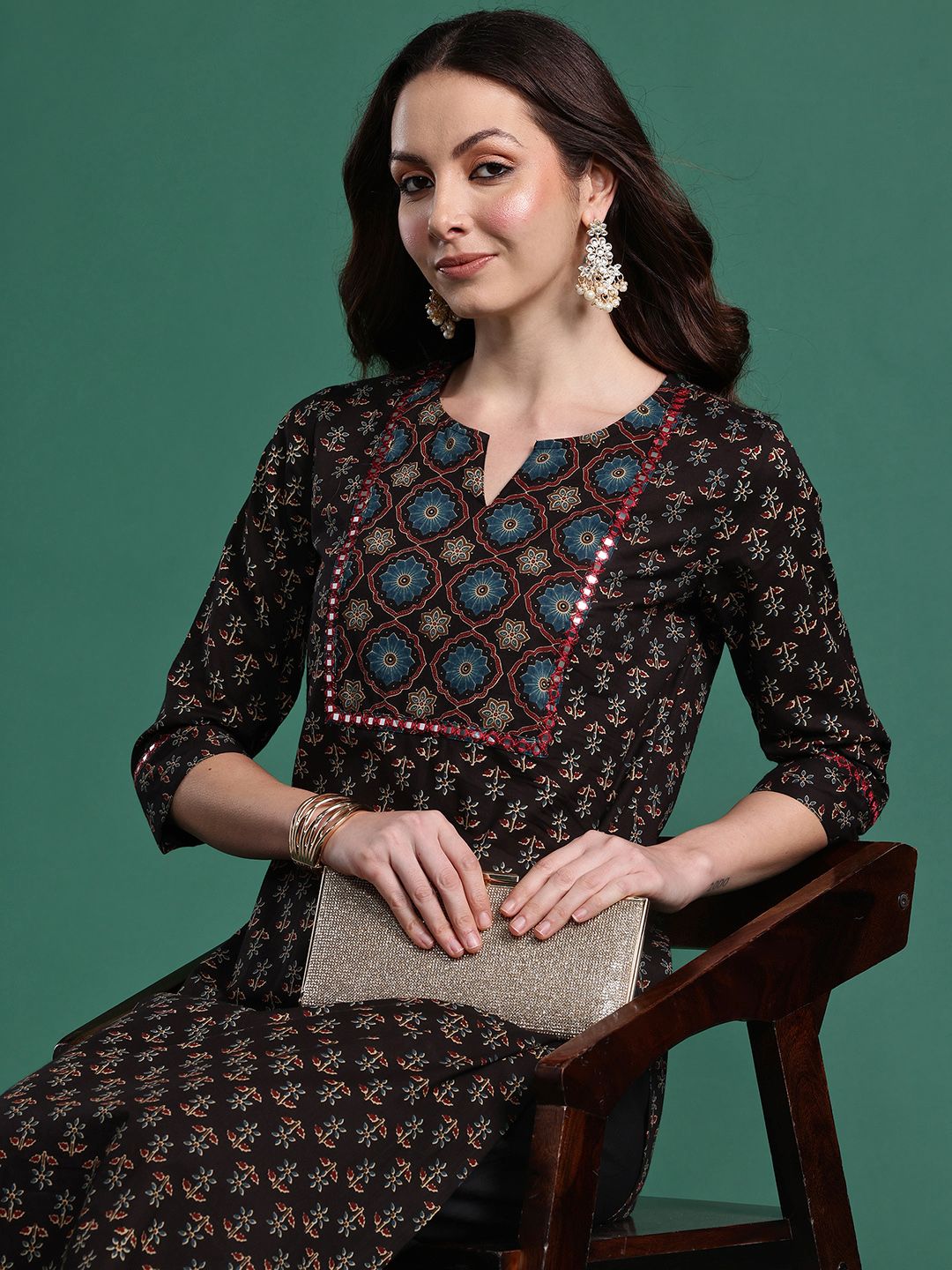 Dhiyona IE Women Floral Printed Mirror Work Pure Cotton Kurta