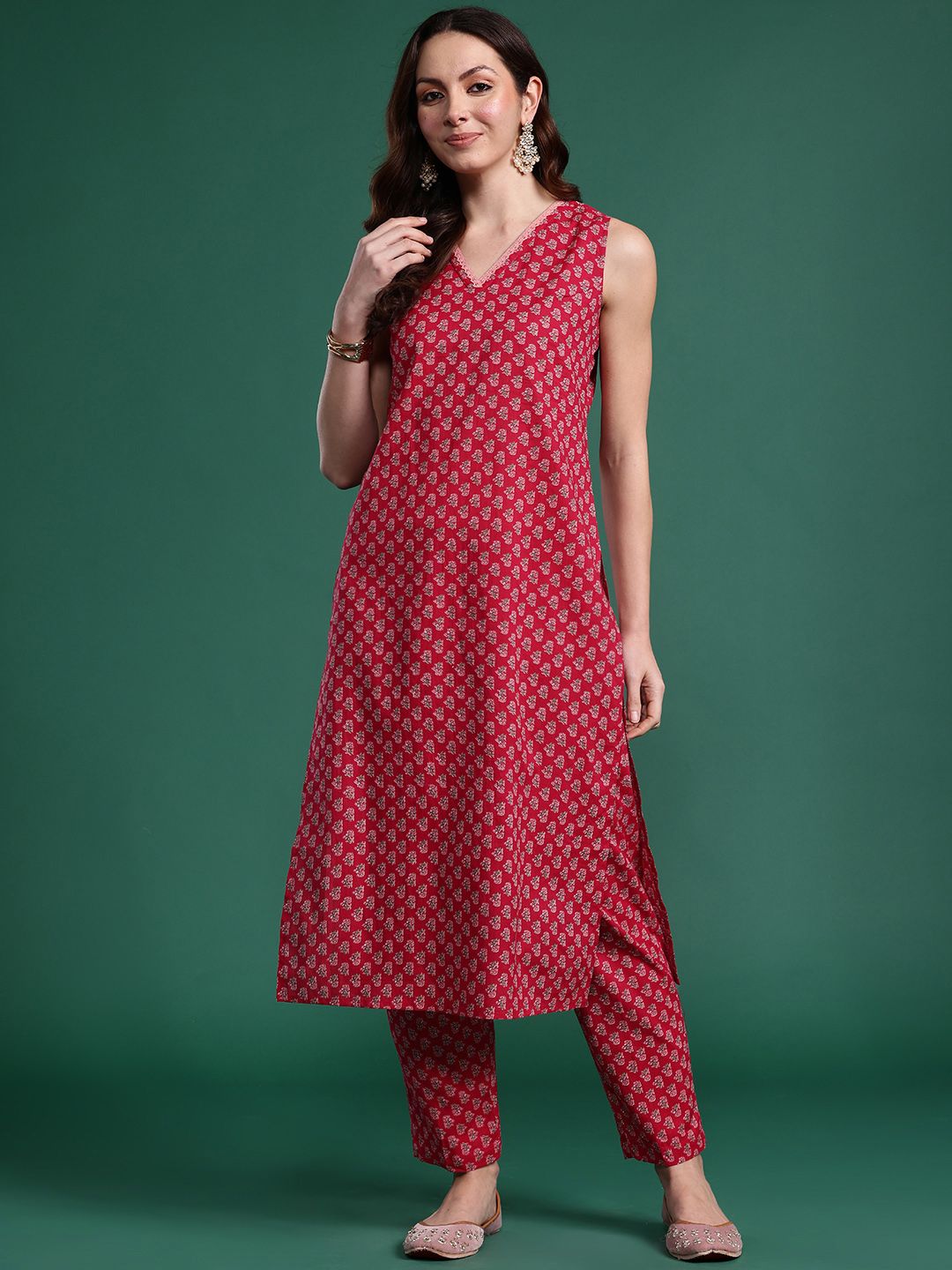 Dhiyona IE Floral Printed Regular Pure Cotton Kurta with Trousers