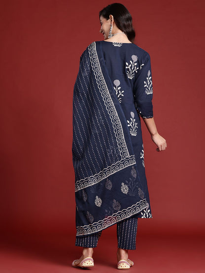 Floral Printed Sequinned Pure Cotton Kurta With Trousers & Dupatta
