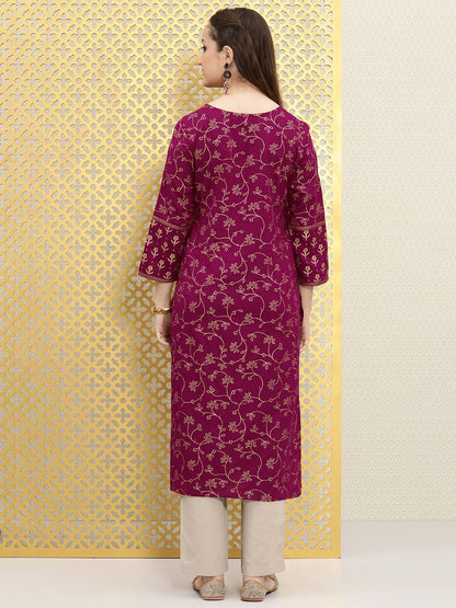 Dhiyona OD  Women Magenta Pink Floral Embellished Mirror Work Kurta