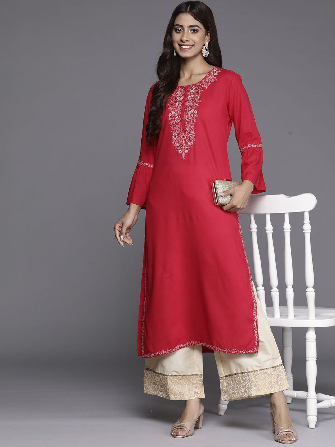 Dhiyona IE Ethnic Motifs Yoke Design Thread Work Straight Kurtas