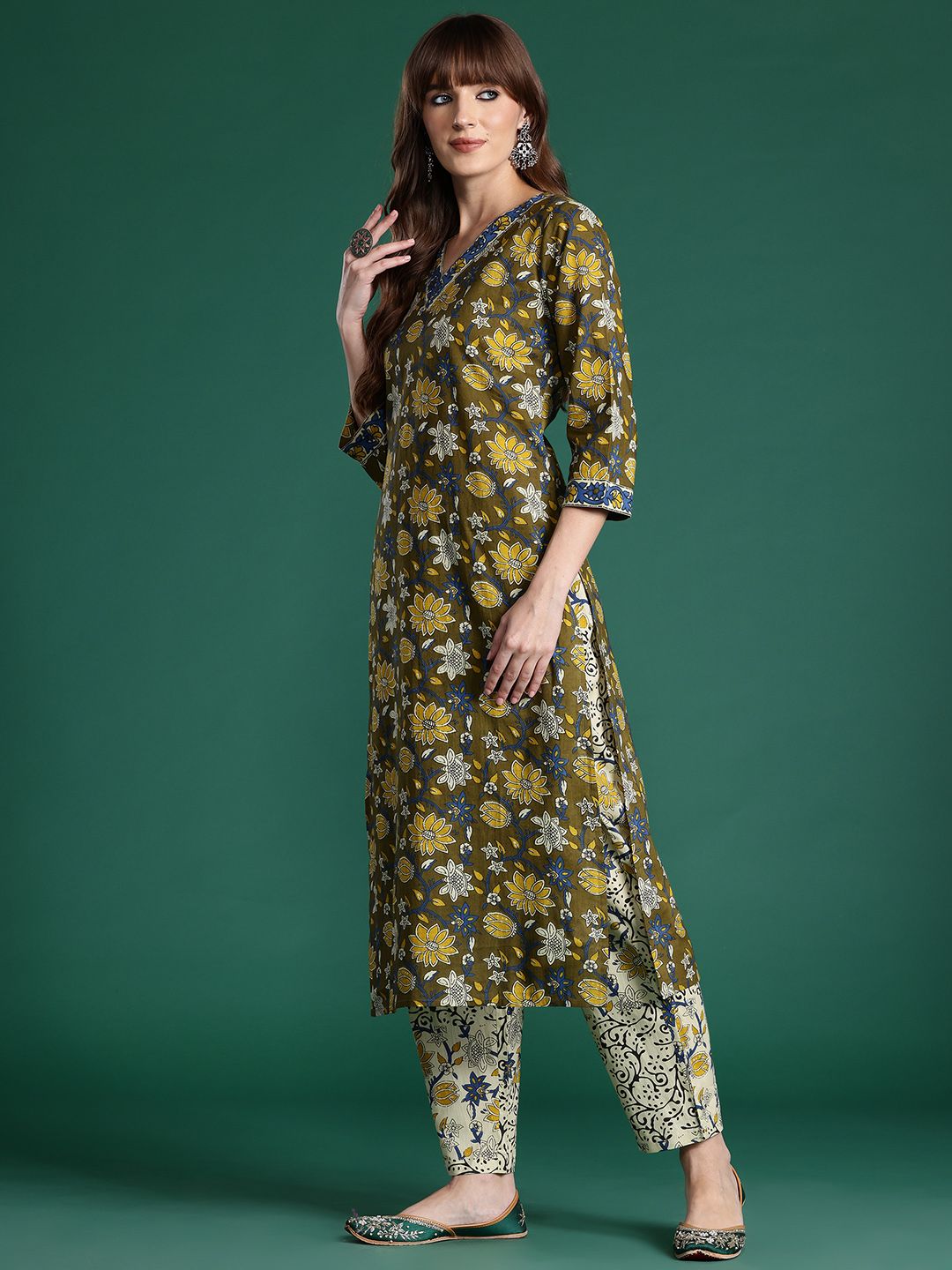 Dhiyona IE Floral Printed Pure Cotton Kurta with Trousers & With Dupatta