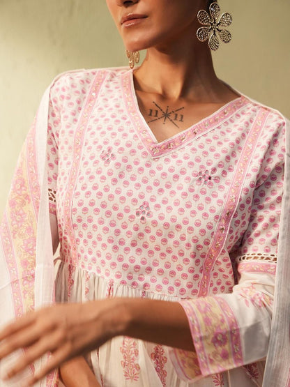 Dhiyona IS Women's Women Floral Printed Regular Pure Cotton Kurta With Trousers & Dupatta