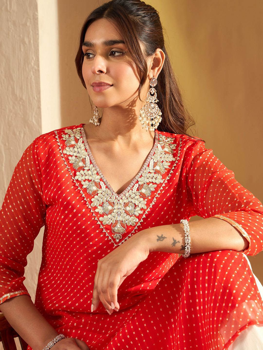 Dhiyona IE Leheriya Printed Gotta Patti Straight Kurta
