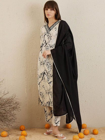 Dhiyona IE Printed Regular Mirror Work Pure Cotton Kurta with Trousers & Dupatta