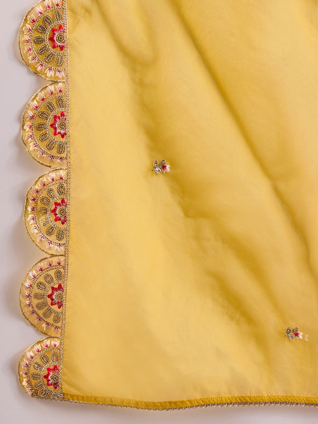 Women Ethnic Motifs Embroidered Regular Kurta with Trousers & With Dupatta