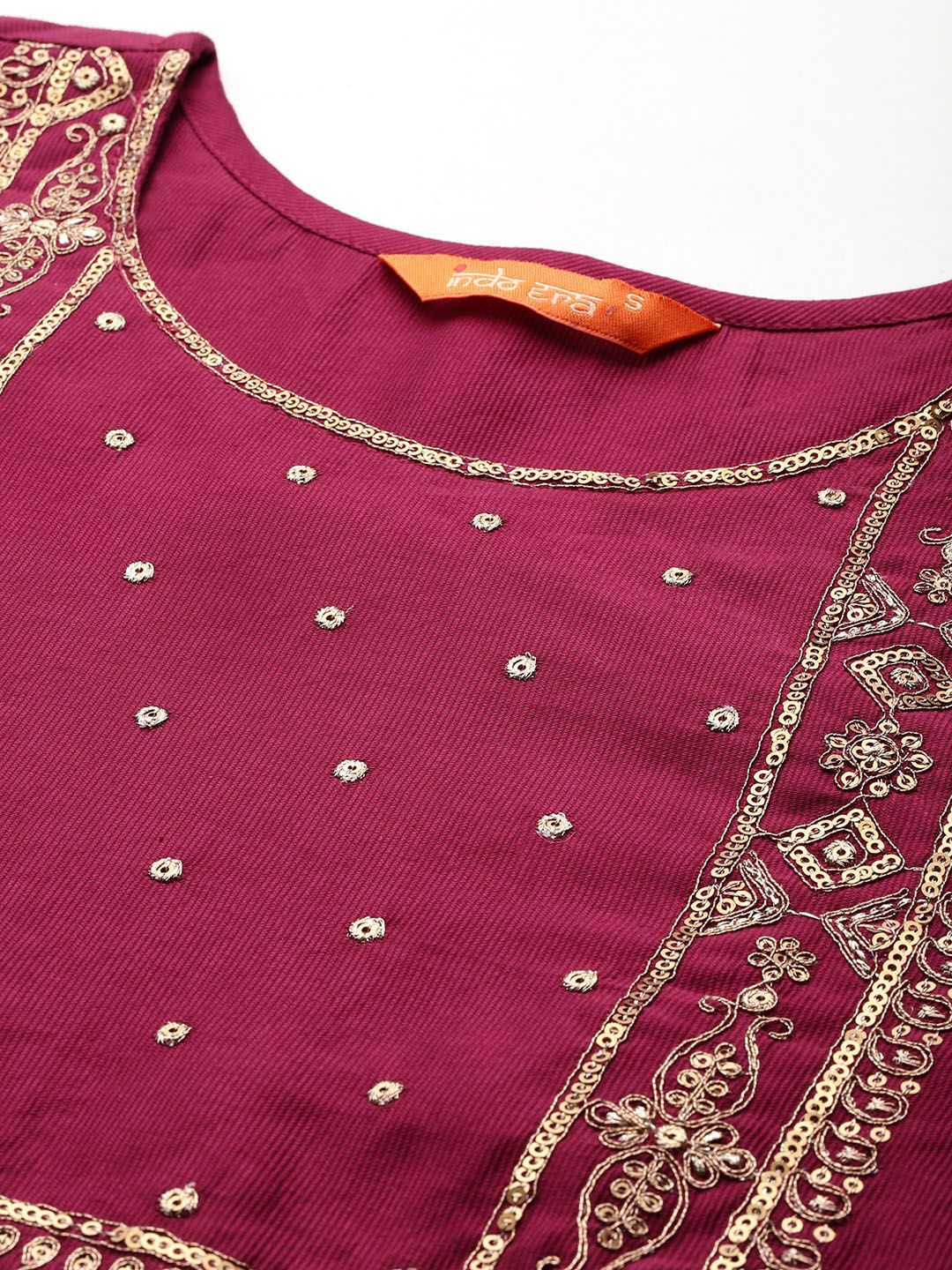 Dhiyona IE Women Embroidered Straight Kurta Set
