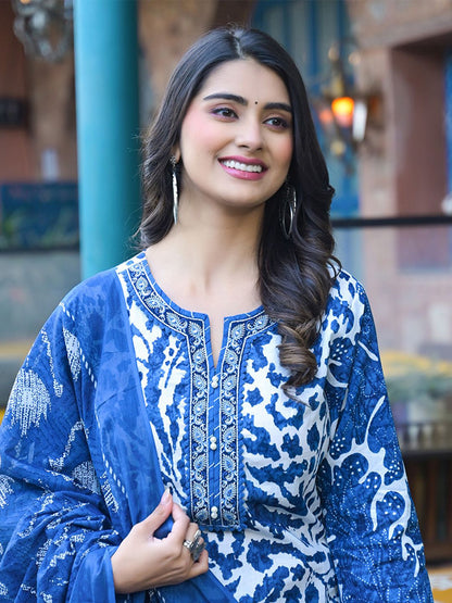 Dhiyona VA Women'sFloral Printed Notch Neck Straight Kurta With Trousers & Dupatta