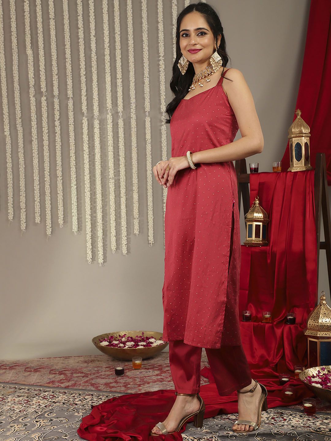 Dhiyona VA Women'sWoven Design Kurta with Trousers & Dupatta